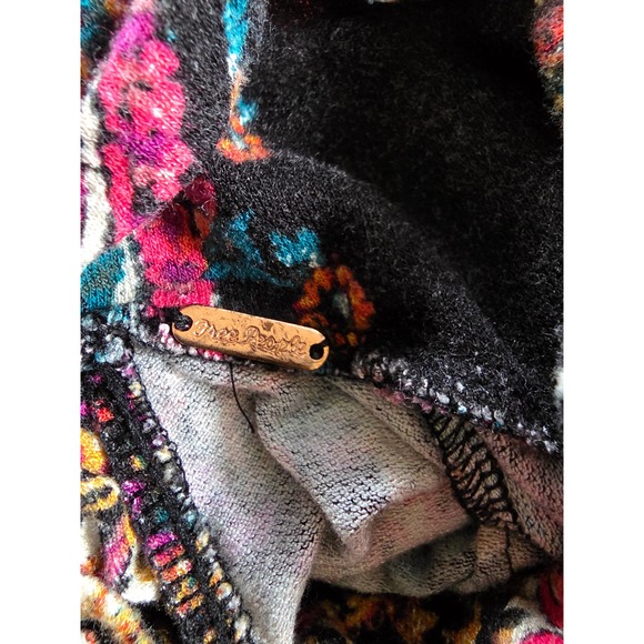 Free People turtleneck dress, cutout back,  long sleeves with ties on sleeves. - Picture 5 of 6